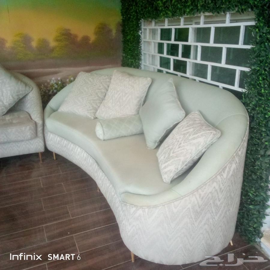 كنب مستعمل نظيف للتواصل64371905983873111