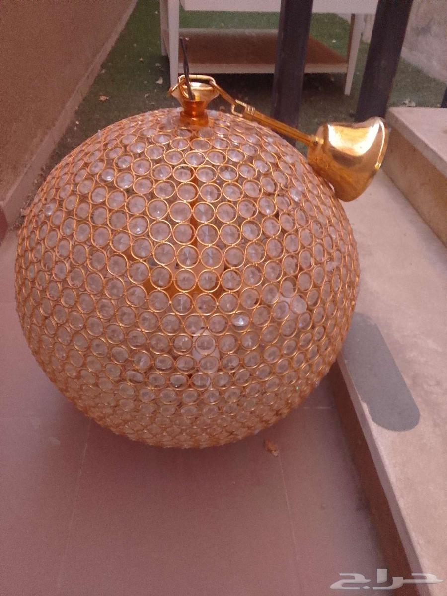 عدد 2 نجف و1 كريستاله للبيع64376392619522112