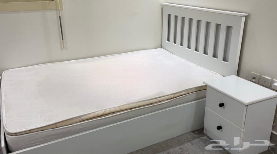 دولاب ملابس - سرير - مكتب - للبيع64366953094402114