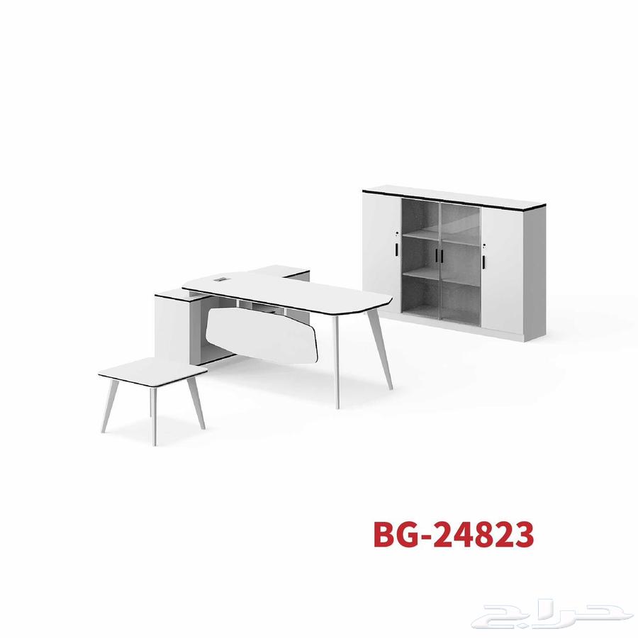 طقم مكتب مدير حديث وطاولات موظفين64374949508353111