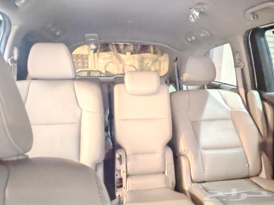 للبيع سياره هوندا ادويسي موديل 201464518690463233114