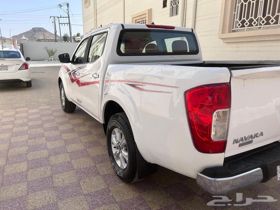 Nissan Navara 2016, wide bed, full option, automatic transmission, low mileage64510083488002114