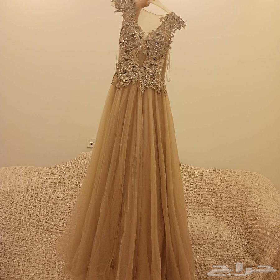 للبيع فساتين سهرة فخمة استعمال مر ة وحدة فقط64368046802818111