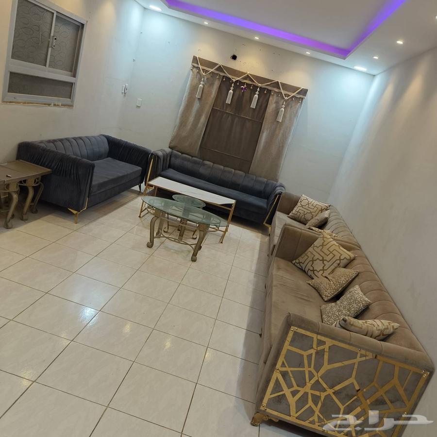 Sofas64373787611650110