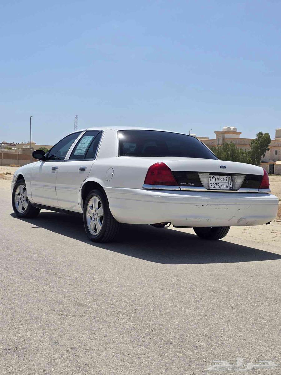 فورد كراون فكتوريا سعودي 2010 ممشي قليل.64517860971778110