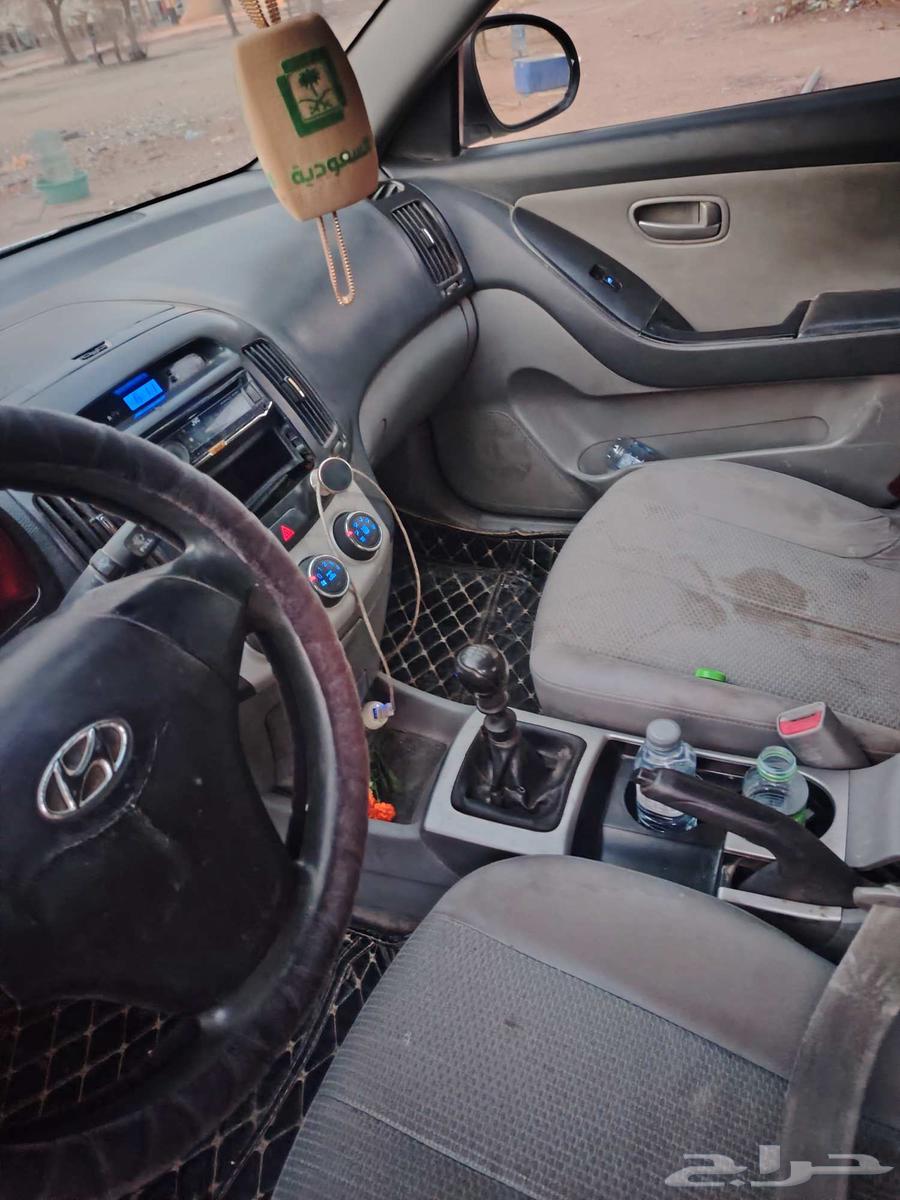 Hello, Hyundai Elantra 2007 manual transmission with mileage of 32764509405792643110