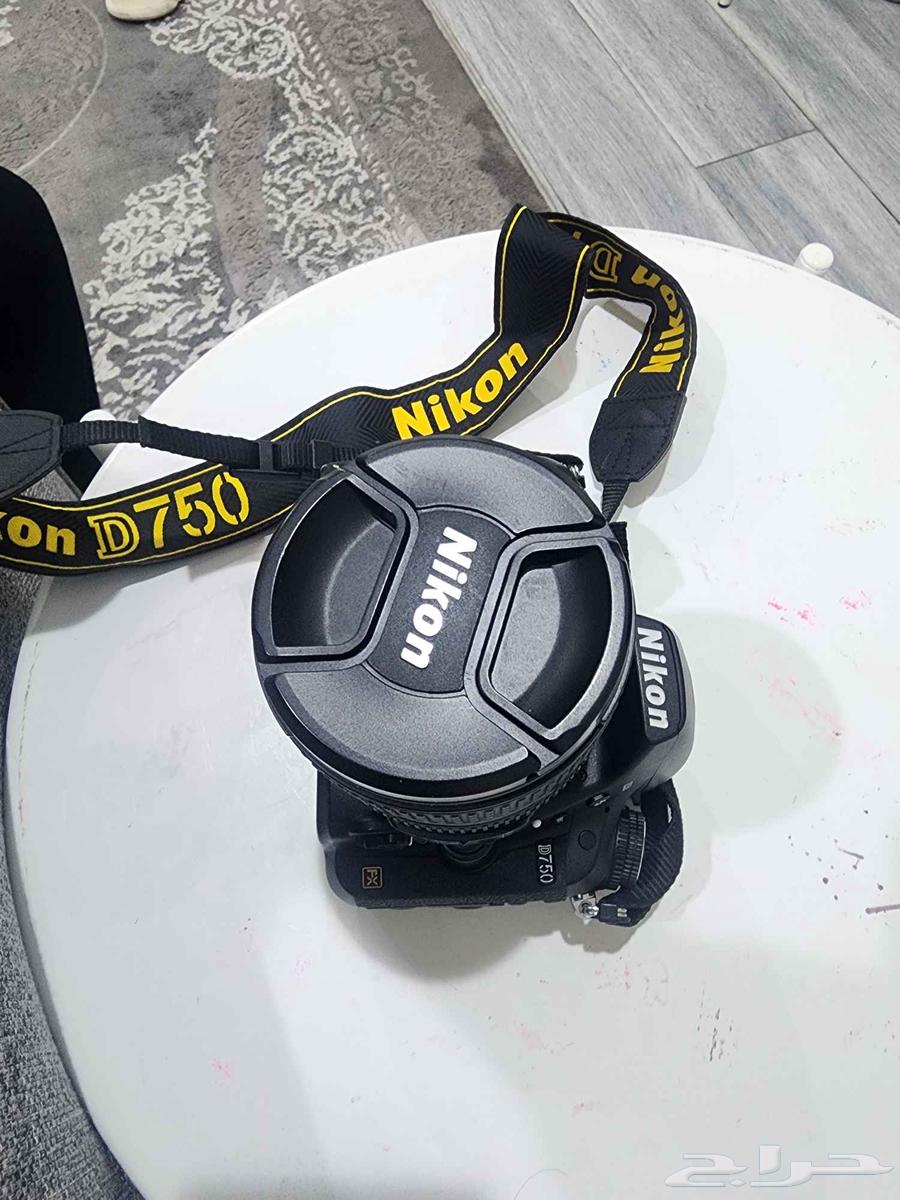 كاميرة نيكون D 750 للبيع64372989748610112