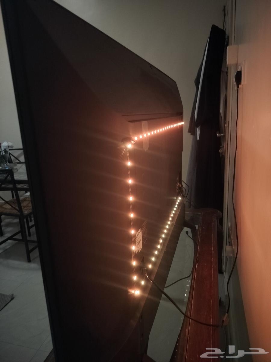 تلفاز LG مشقوق في الوسط64373920376577113