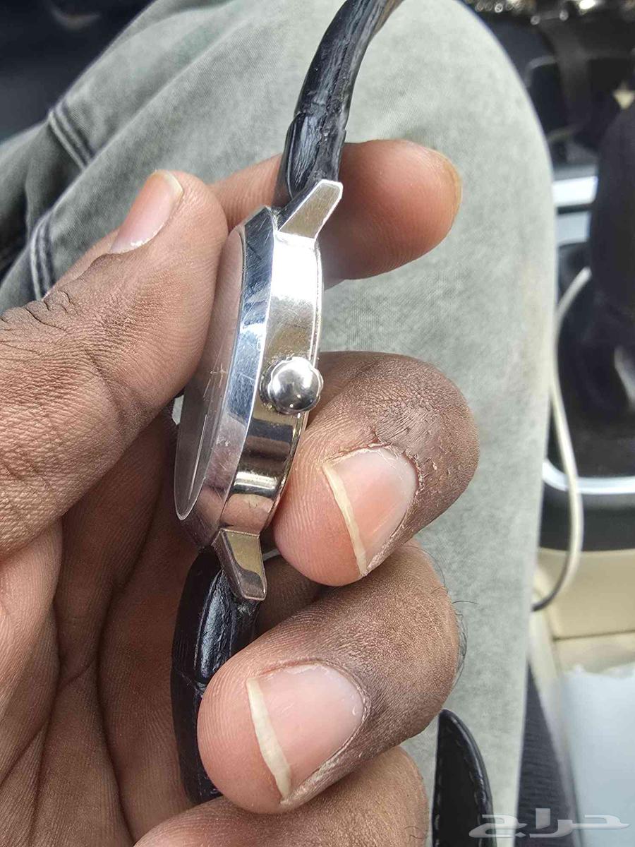 للبيع ساعه رجالي سويسري اصلي64371950223107111