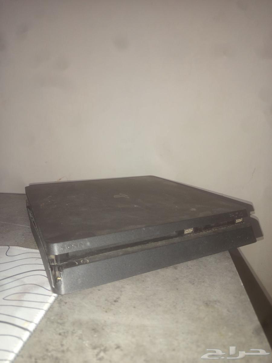 سوني 4 نضيف به كم كسر بس الكسور شكل ما يأثر اي شي على السوني64376944736259113