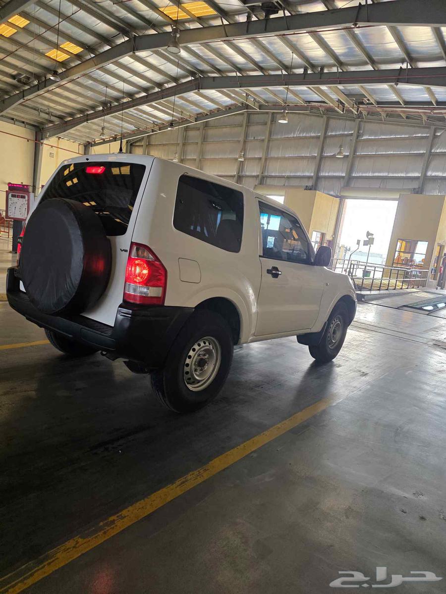 ربع باجيرو نضيف 3500ماشي 99 الف قابل للزياده64509630801410110