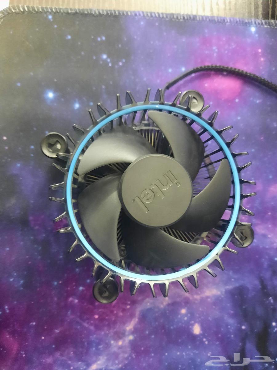 i5 12400f processor with its cooler64375244835587112