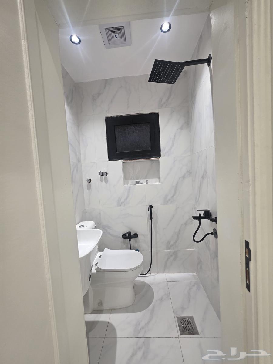Two apartments for rent, two rooms and a hall, one room and a hall, including electricity, Al-Wurud63613876951683114
