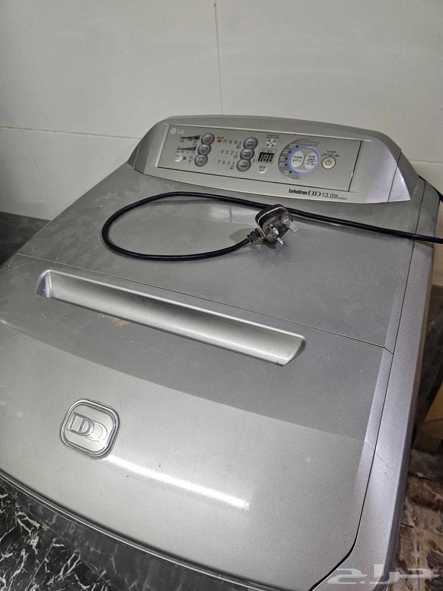 فريزر مترين   وغسالة على الشرط الجي   وغسال هتاشى64372886061058111