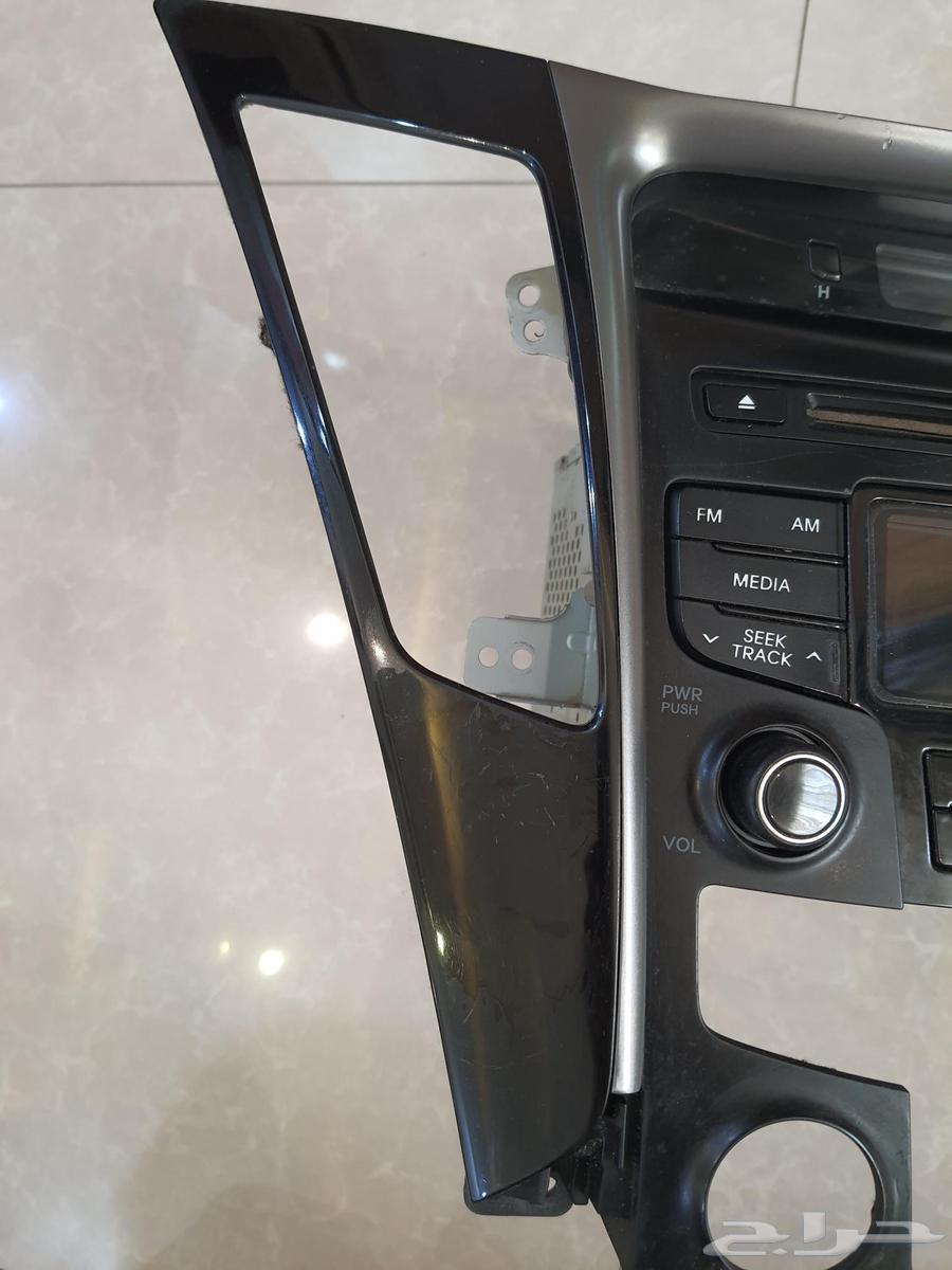 مسجل مع الديكور والساعه هونداي سوناتا 291463655179173121111