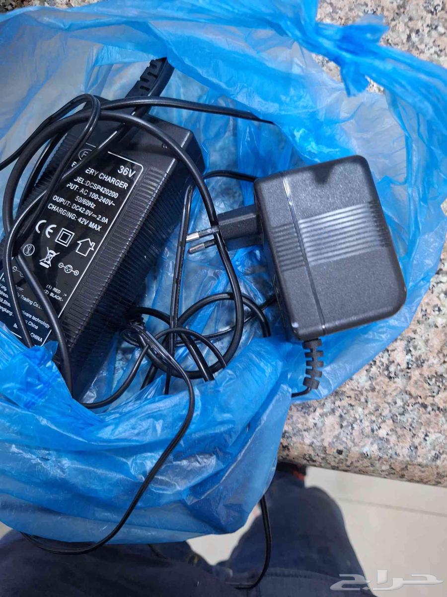 دباب أطفال ماركة BMW يحتاج بطاريه فقط64374891200770114