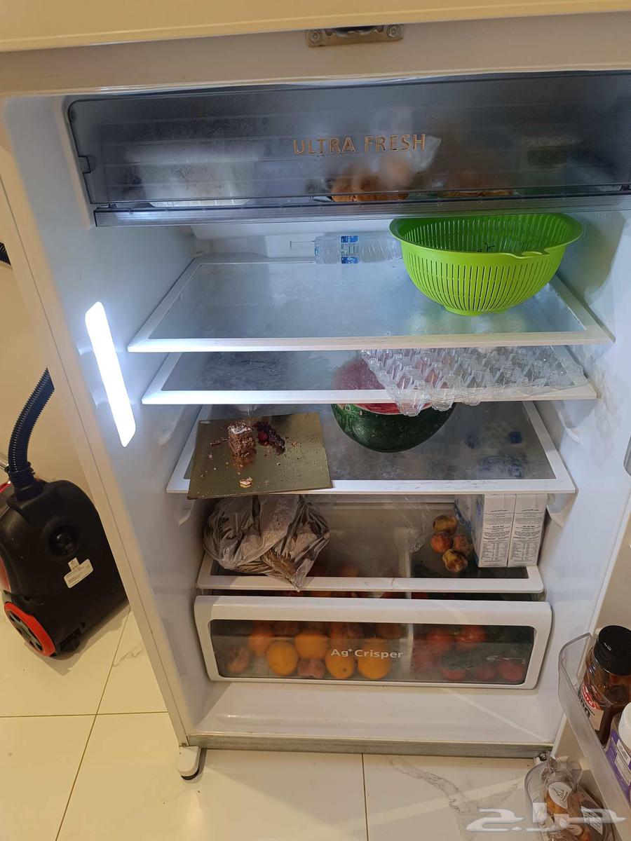 ثلاجة تشوبيا 23 انتفنتر مشرية ب 4000 والبيع 1800 مع ضمان64371133058563110