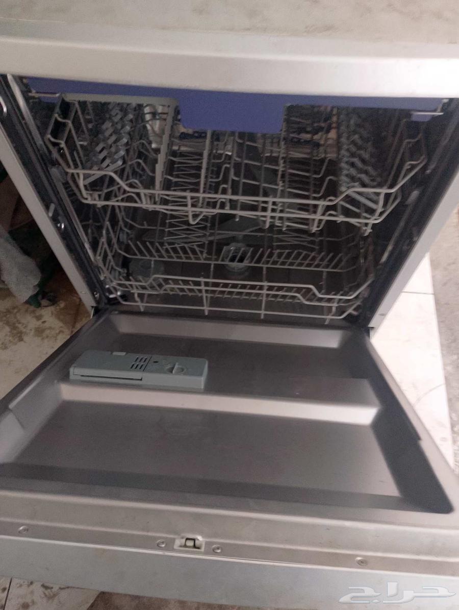 غساله صحون مره نظيفه استخدام شهر. حاجه نظيف مره64368382728321113