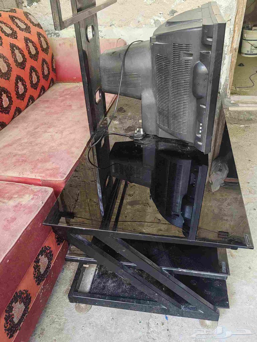 طاولة تلفزيون مع دولاب64369352542594111