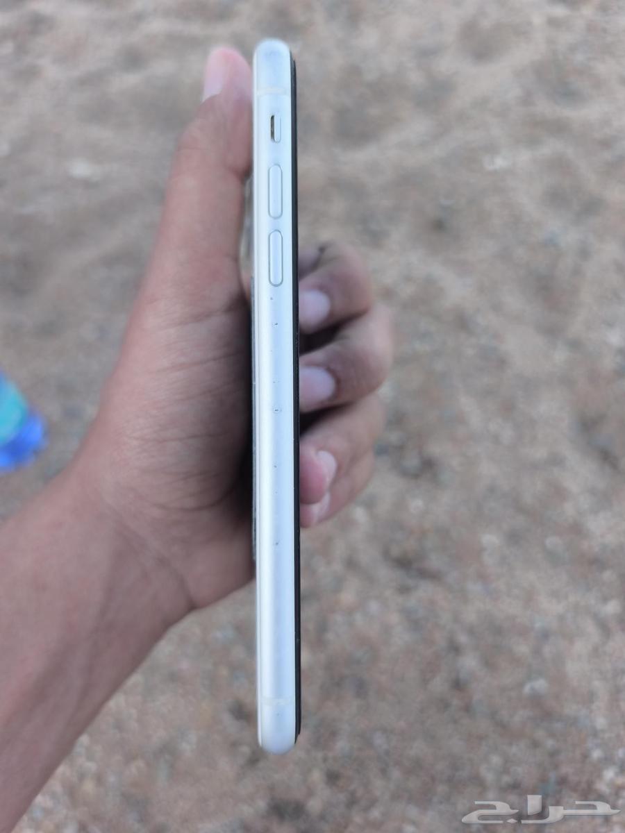 ايفون 1164372390223746112