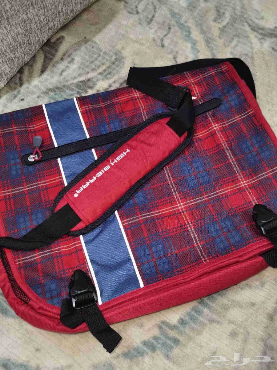 شنط مدرسيه جديده للبيع64370264811651111