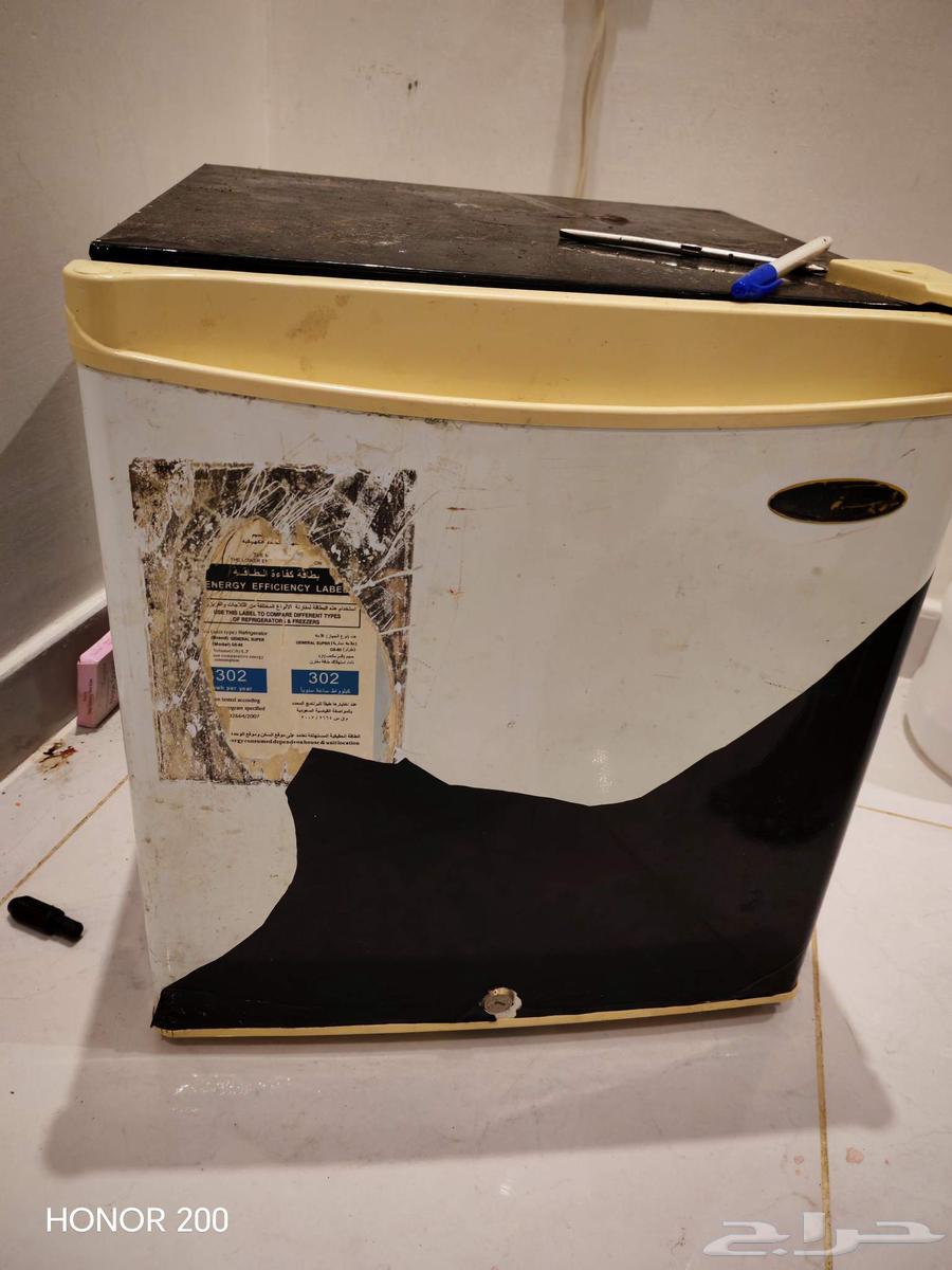 ثلاجه للبيع 50 غير قابل للتفاوض64373846538497111