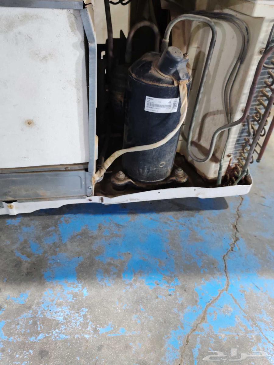 مكيف سرجاسوا مستخدم نظيف وحدة 18 للبيع64374788353154111