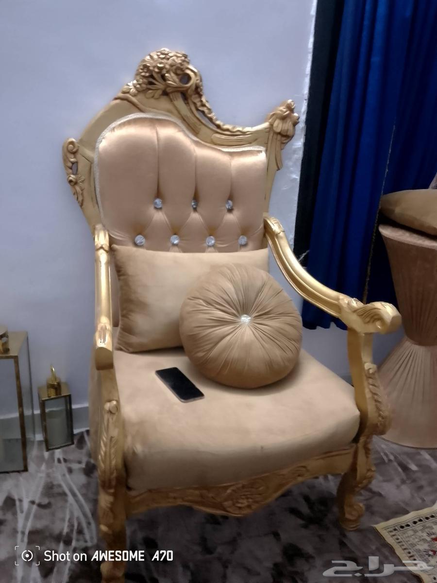 Golden 4-piece small sofa set with one smaller piece as shown in the picture 3 large64372214834049114