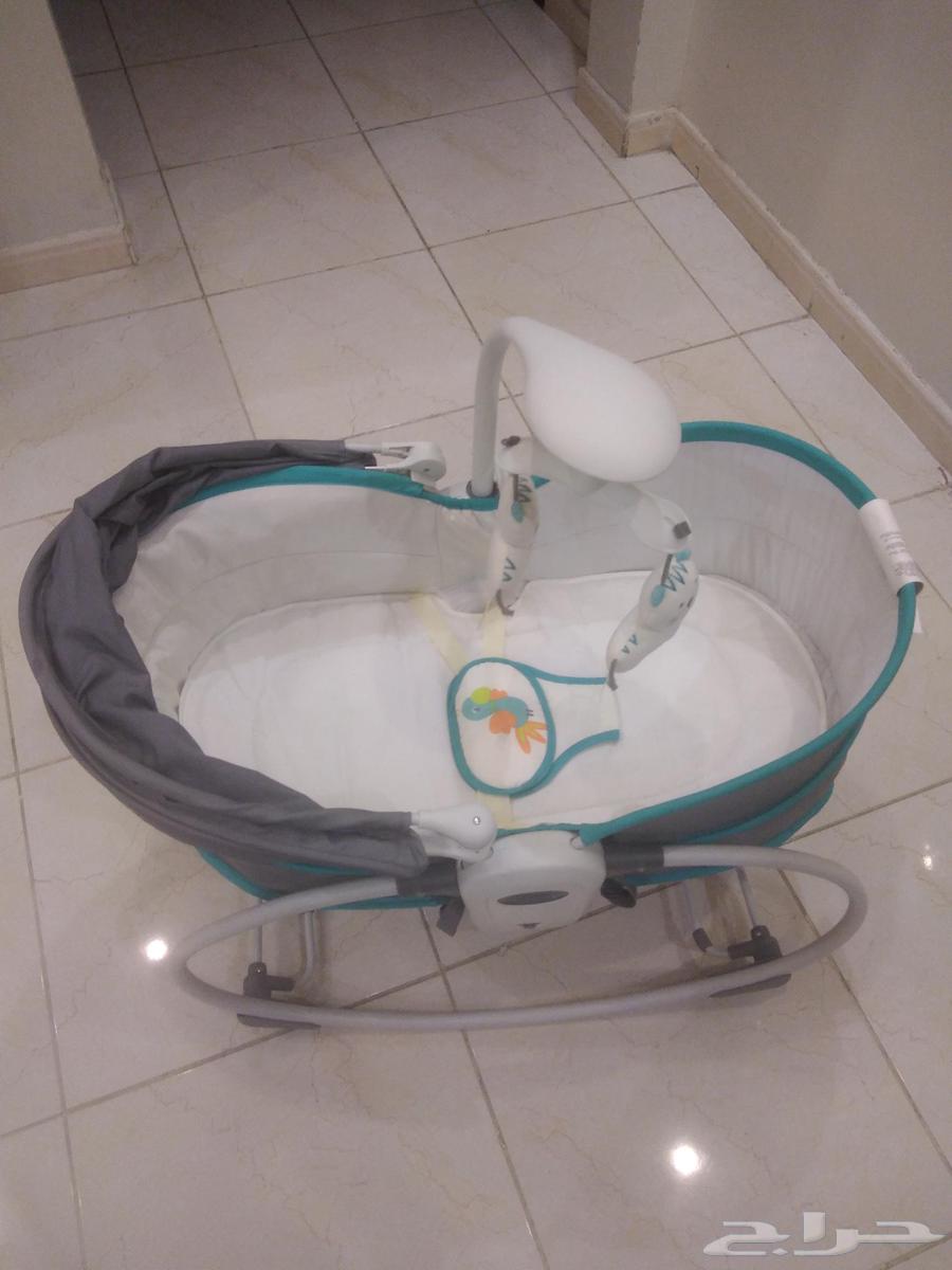 سرير اطفال هزاز جديد استخدم فتره بسيطه64370323366403111