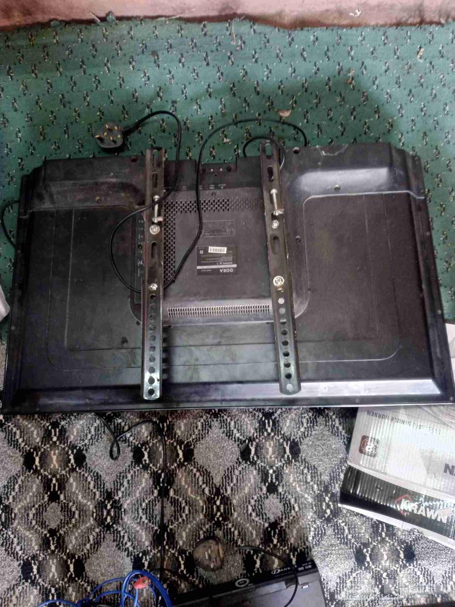 I d LCD 32 inch64374803040641110