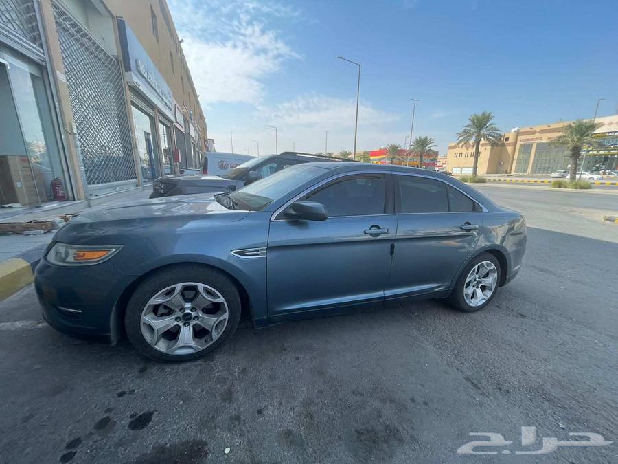 Ford Taurus 2010 model64514044772611112