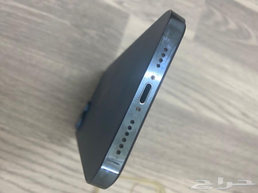 iPhone 1264376644940034113