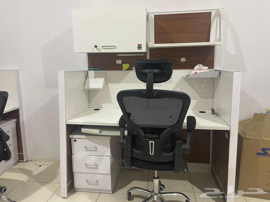 مكاتب نضيفه للبيع  مكتب64374920020483110