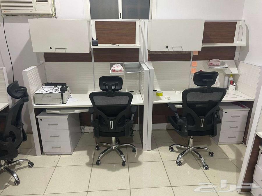 مكاتب نضيفه للبيع  مكتب64374920020483111