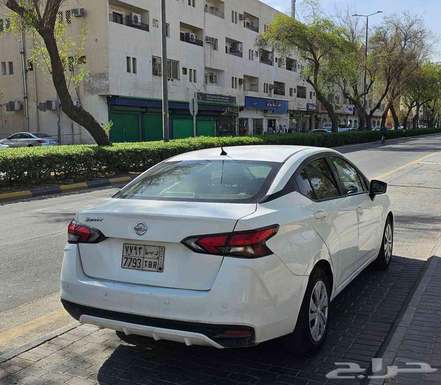 نيسان صني الشكل الجديد ستاندر 202264511842892419111