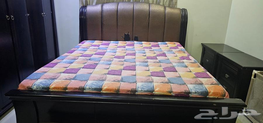 غرفة نوم بحالة جيدة للبيع64375798349827114
