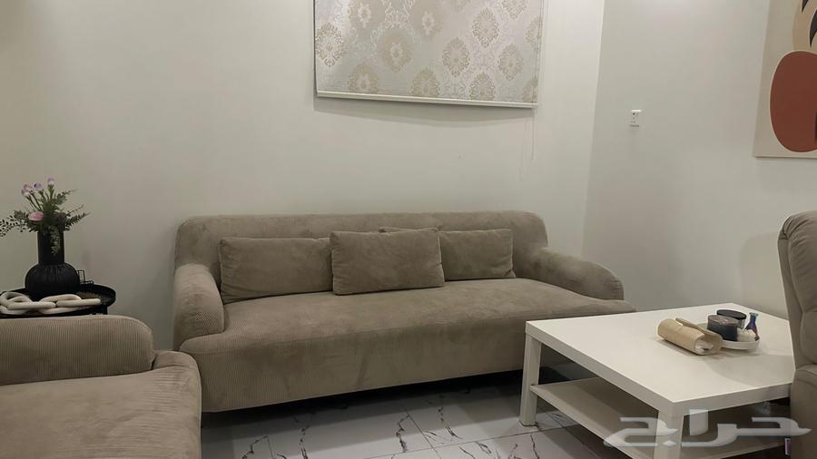 غرفة مستعملة شبه جديدة من هوم سنتر للبيع64371220300419110