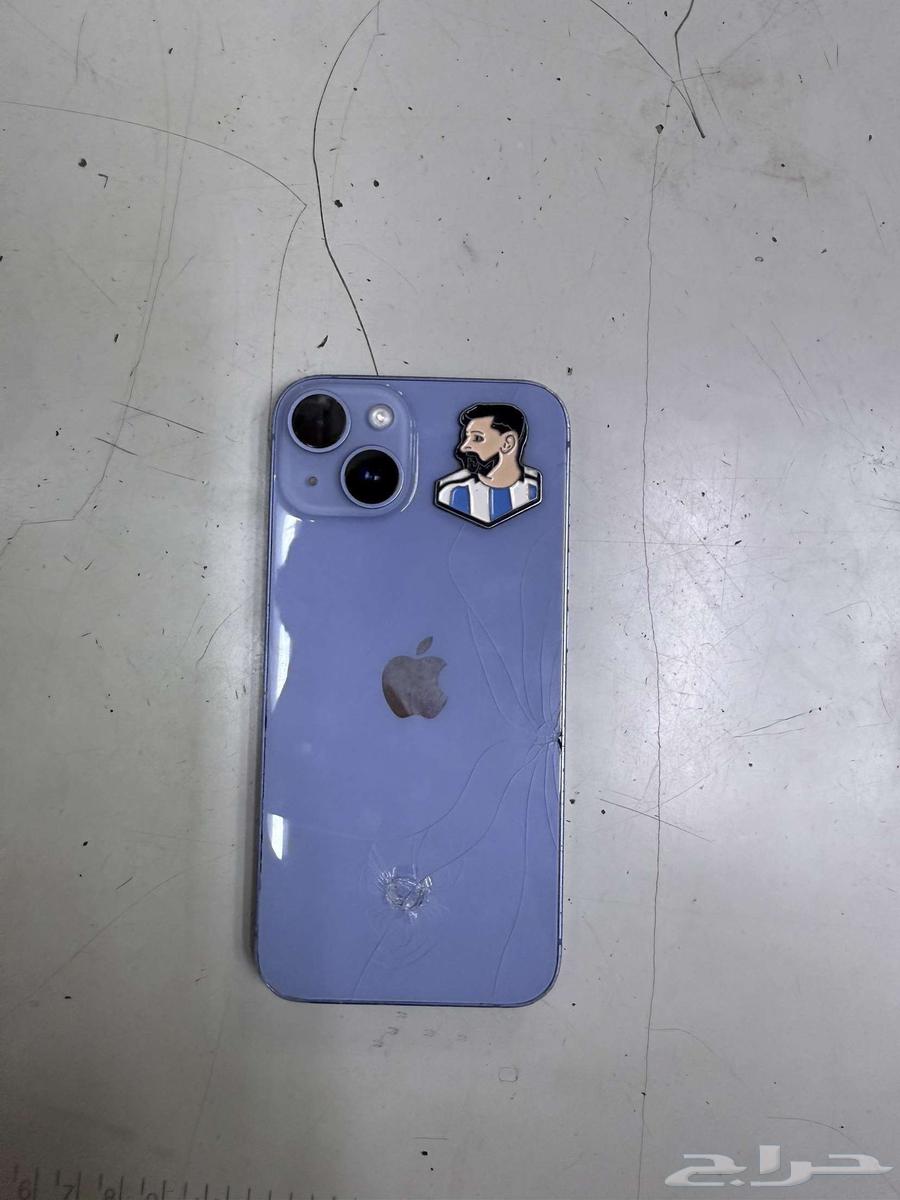 The phone's back is broken but the battery is 86 and 256 for 86 riyals, and64376035225218111