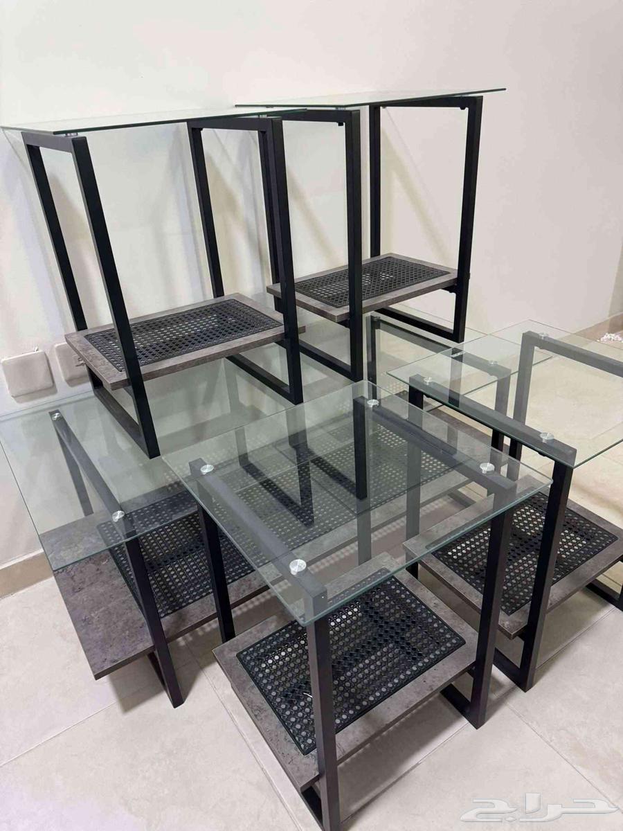 Glass serving tables64363502584577110