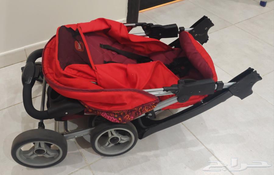 عربية اطفال وكرسي سياره و مقعد لسيارة مستعمله للبيع نظيفه64373092792705110