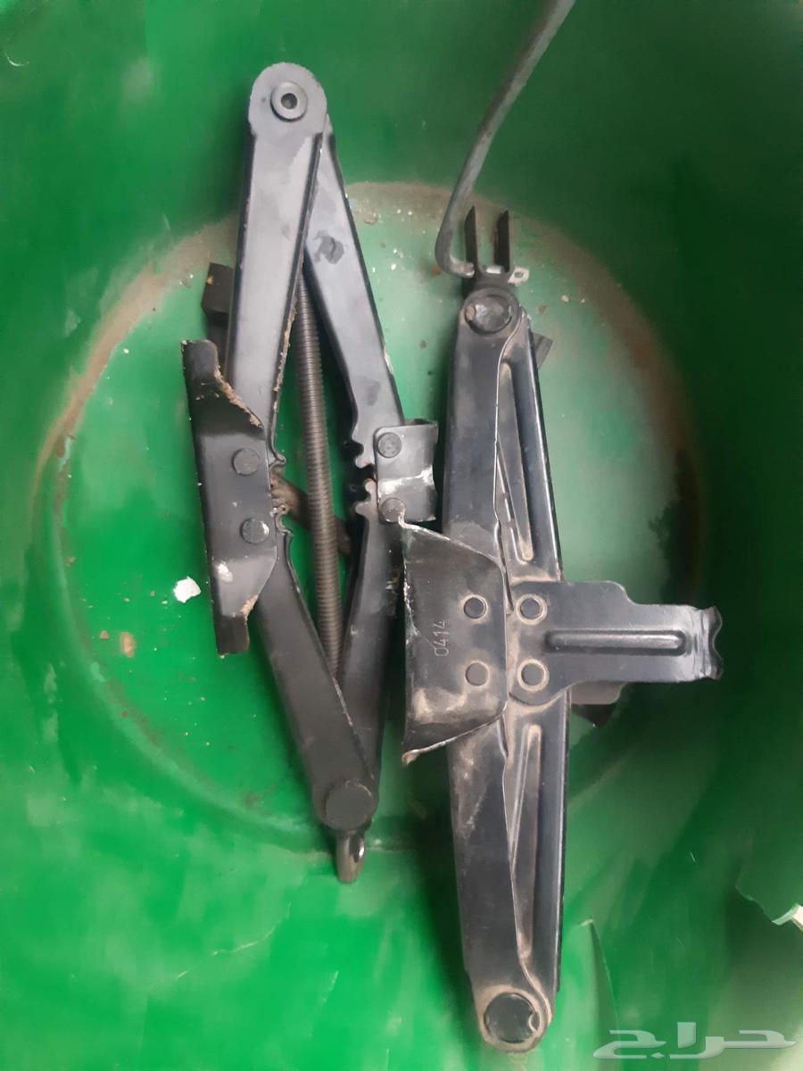 للبيع أغراض سياره هونداي تراجيت موديل64506347684099110