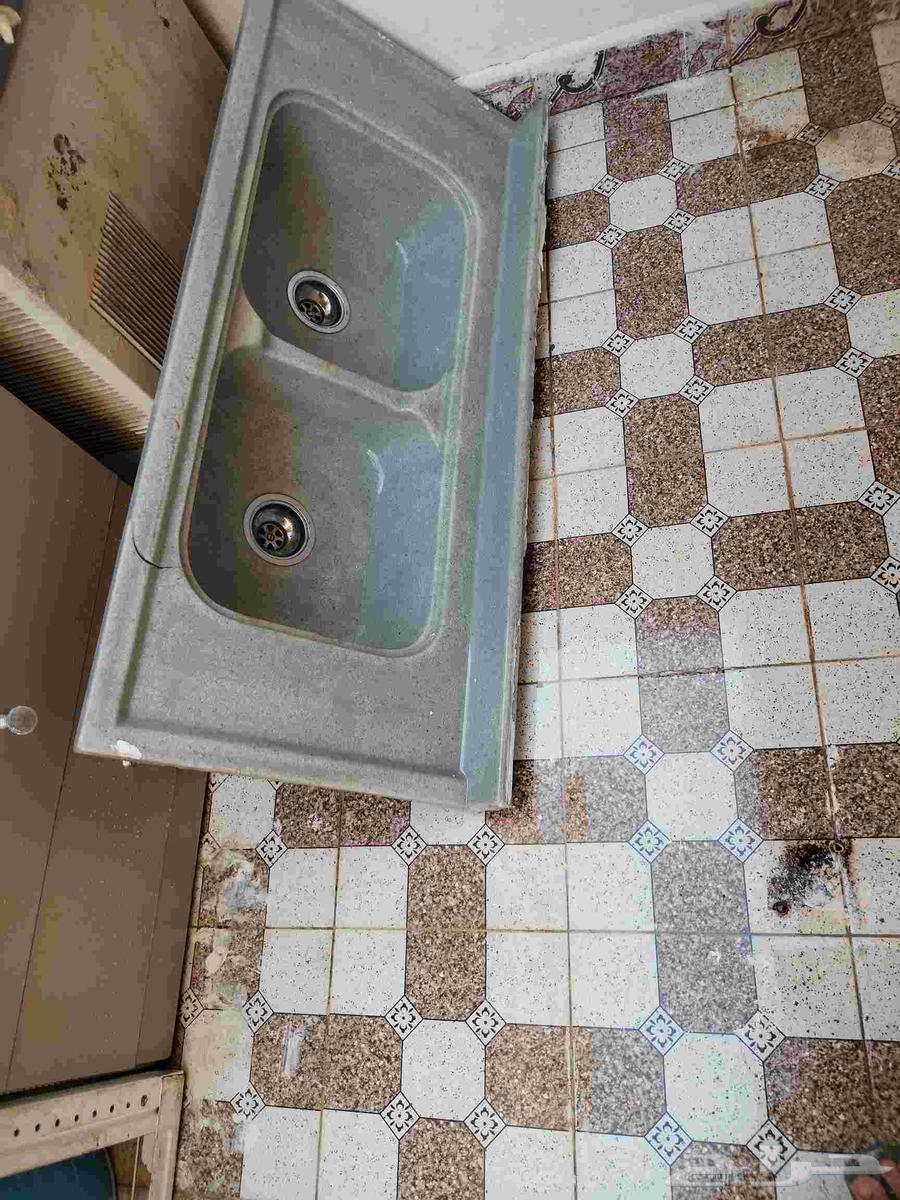 مغسله دولاب مطبخ للبيع استخدام بسيط نظيف جدا64365276727938111