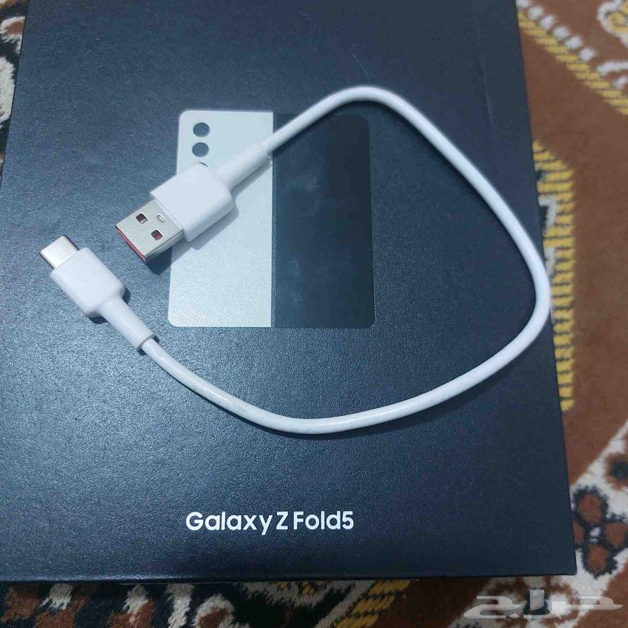 جوال سامسونج جالاكسي فولد 5_ جيجابايت 256 _2 اسكرينه _2 جراب64371220229378114