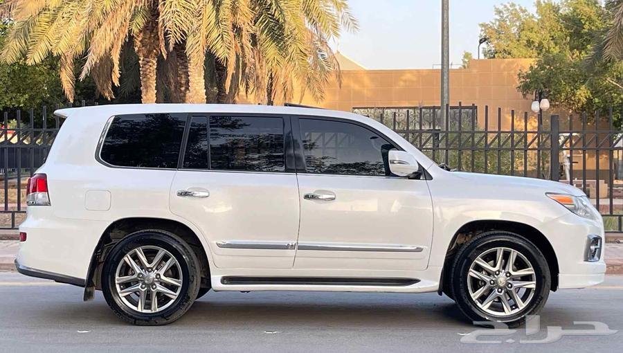 2014 Lexus LX570 Full Saudi Specification64514389777281113