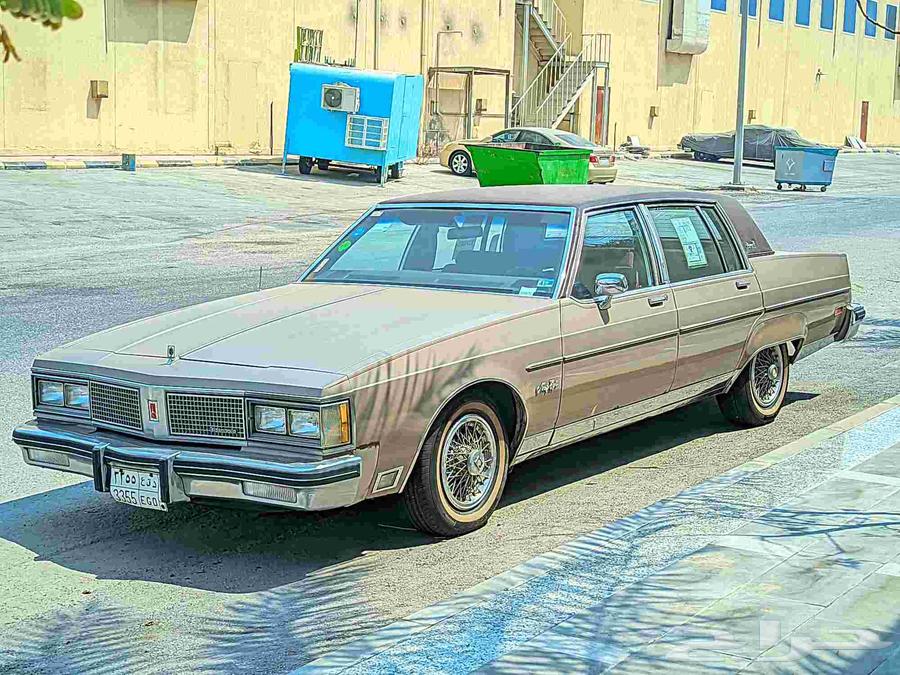 Oldsmobile 83 model ((stored))64376855046913112