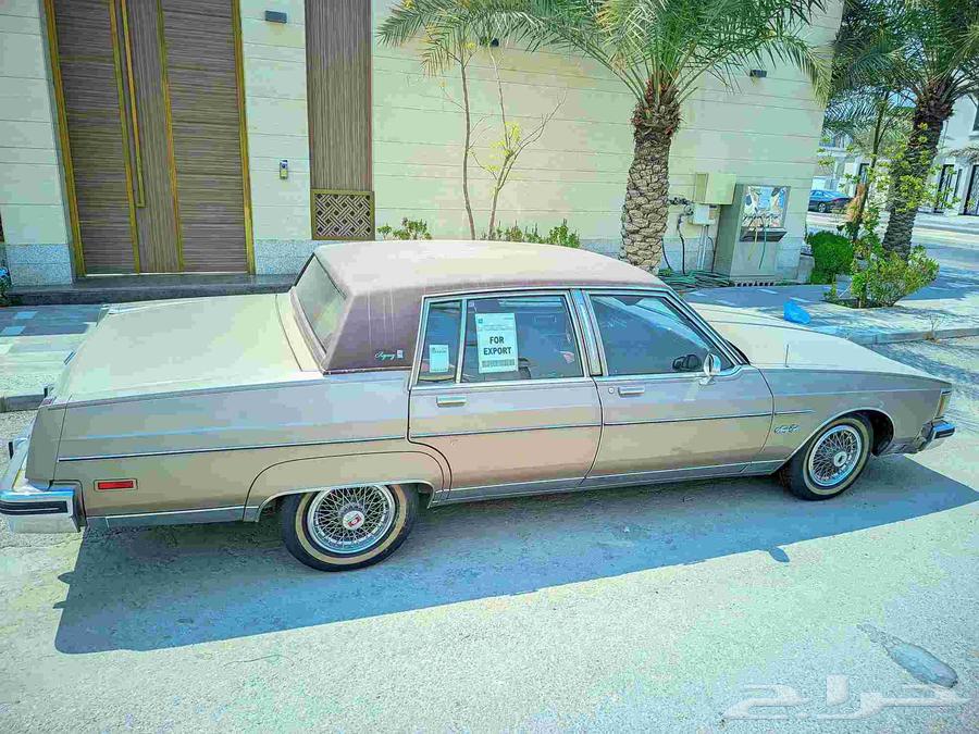 Oldsmobile 83 model ((stored))64376855046913110