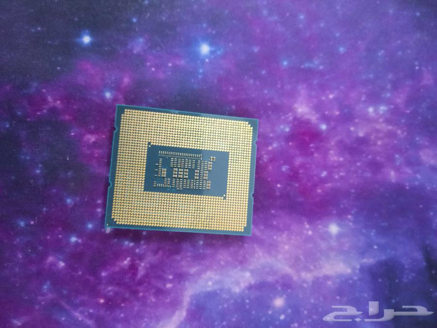 i5 12400f processor with its cooler64375244835587111