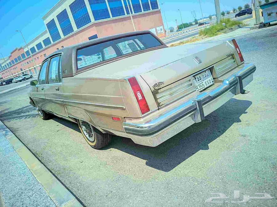 Oldsmobile 83 model ((stored))64376855046913111