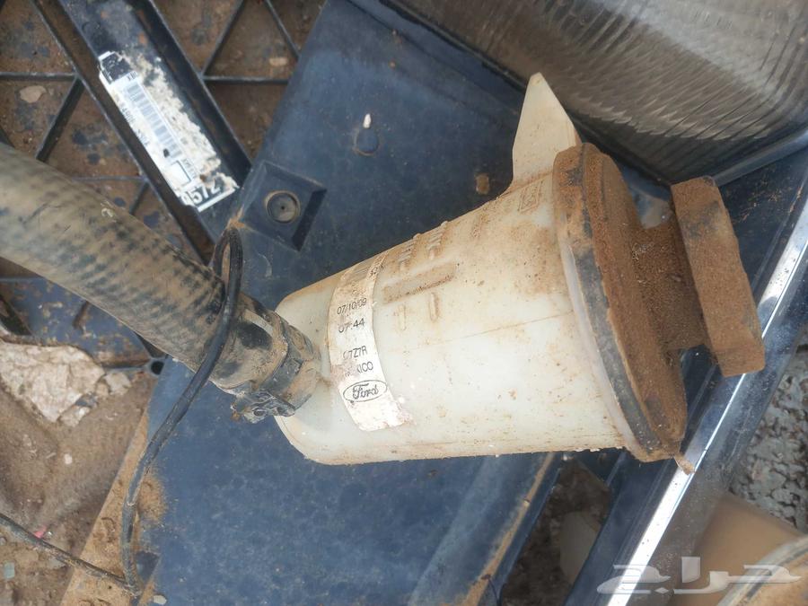 البيع قطع فورد فكتوريا 200864514830932482113