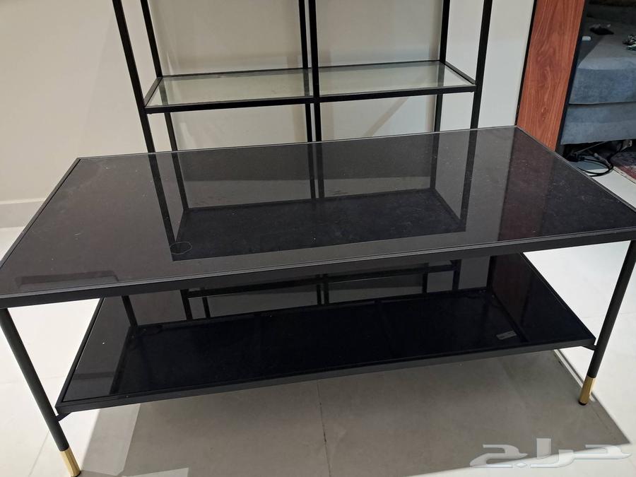 Entry table, serving table64375230135298111